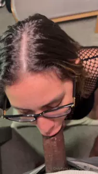 Poster: Modest Blahgigi - top-notch clip