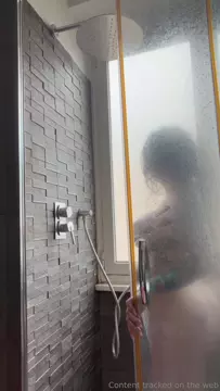 Poster: Perfect Alexmucci in charming clip